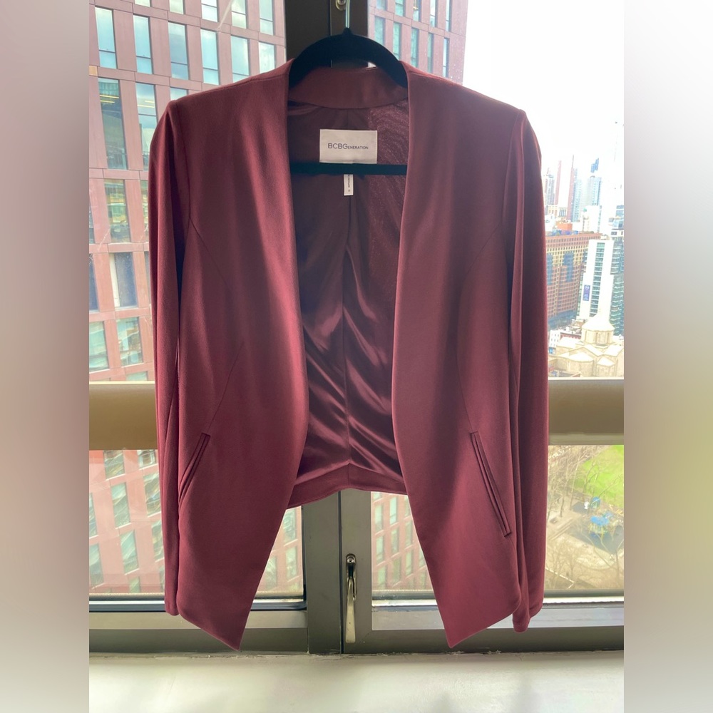 BCBGeneration Tuxedo Blazer in burgundy